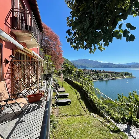 Villa Angelina Guest House Bed & Breakfast