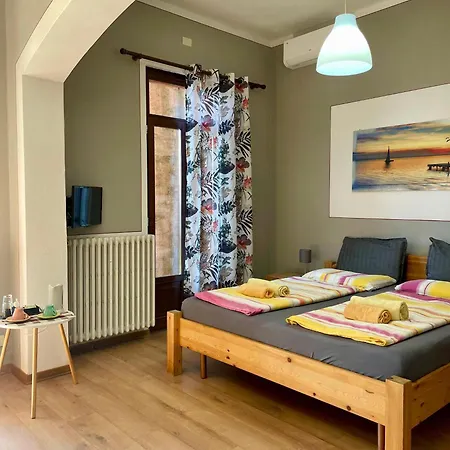Villa Angelina Guest House Bed & Breakfast