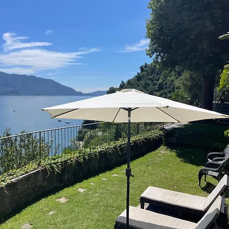 Bed & Breakfast Angelina - View Dreams 3*