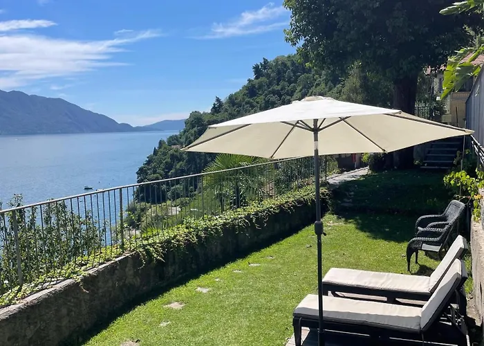 Angelina Bed & Breakfast 3*